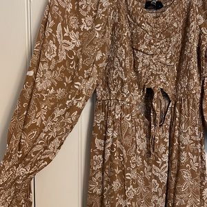 Midi boutique dress- never been worn!!